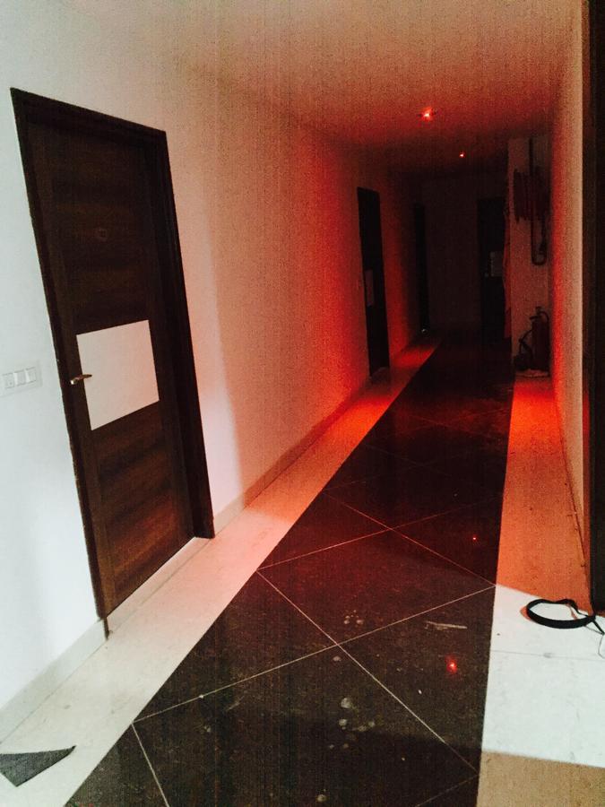 Hotel Neelam Moga Ludhiana Buitenkant foto